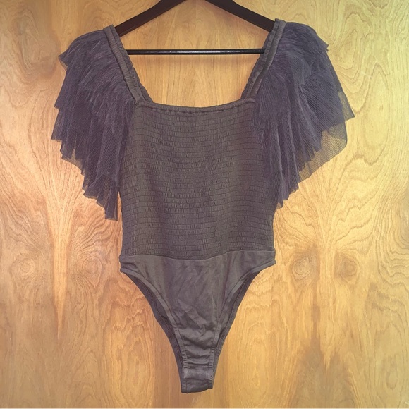 Listicle Ribbed Bodysuit in Brown - Picture 2 of 10